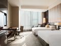 renaissance-shanghai-pudong-hotel