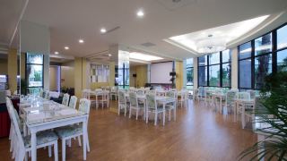 larc-hotel