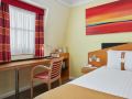 holiday-inn-express-london-victoria-an-ihg-hotel
