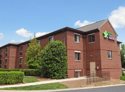 익스텐디드 스테이 아메리카 - 롤리 - 캐리 - 해리슨 애비뉴