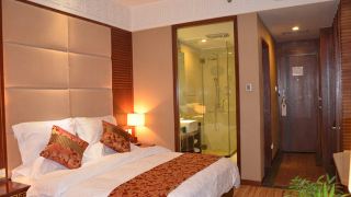 golden-spring-hotel