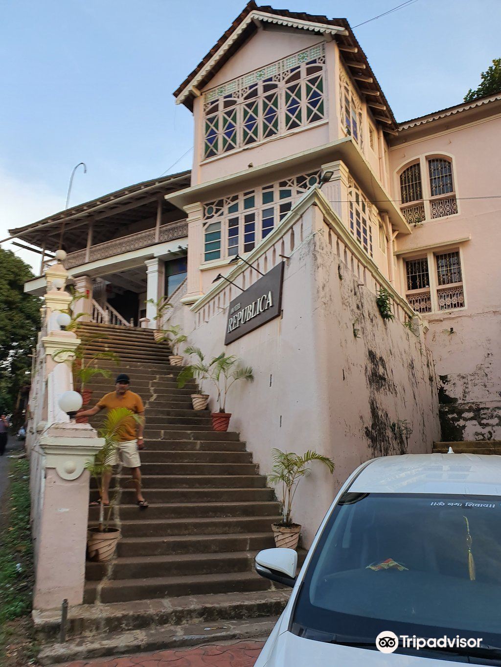 hotel overview picture