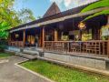 sari-bamboo-villas