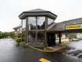 days-inn-by-wyndham-victoria-uptown