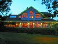 spinnakers-brewpub-and-guesthouses