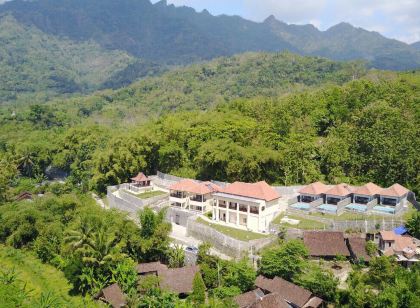 婆羅浮屠山度假村