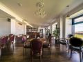 frigate-hotel