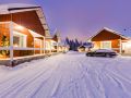 santa-claus-holiday-village