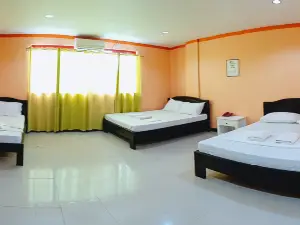 RedDoorz @ Johsons Pension House Butuan City