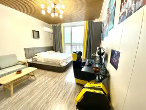 Ant Electron Competition Apartment