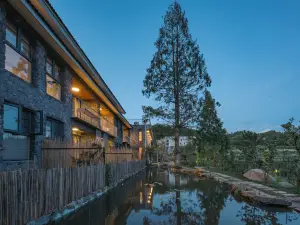 Laishui Creek leisurely mountain residence