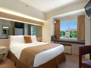 Microtel Inn and Suites by Wyndham Bloomington MSP Airport