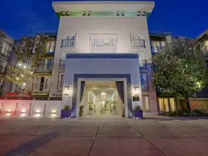 伯班克 - 好萊塢阿瑪諾拉飯店