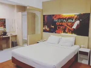 카르티카 아바디 호텔 