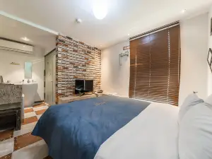Hotel Mime