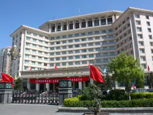 Yingze Hotel