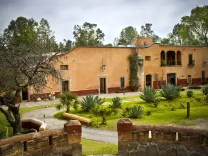 Hacienda Sepulveda Hotel & Spa