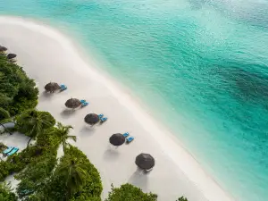 Four Seasons Maldives at Kuda Huraa