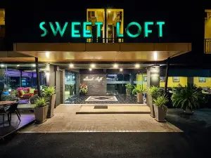 SweetLoft Hotel