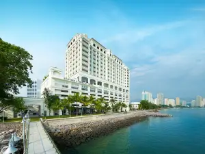 Eastern & Oriental Hotel (PenangFightCovid-19 Certified)