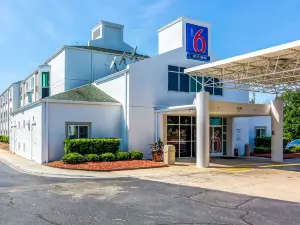Motel 6 Fort Mill, SC - Charlotte
