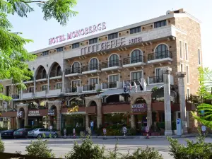 Monoberge Hotel