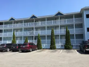 Fairview Beachfront Inn