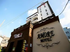 Amore Motel