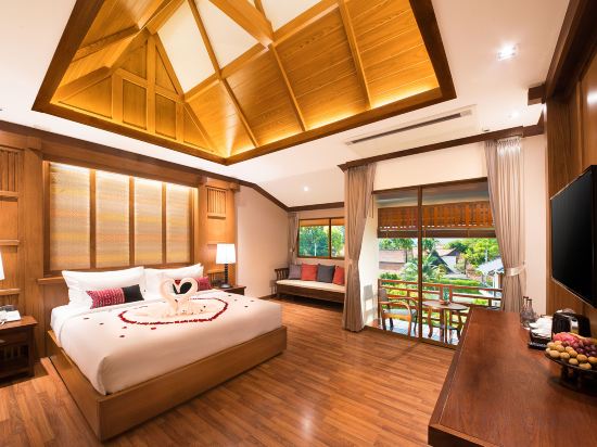 Phra Singh Village Room Type - Deluxe with Balcony 