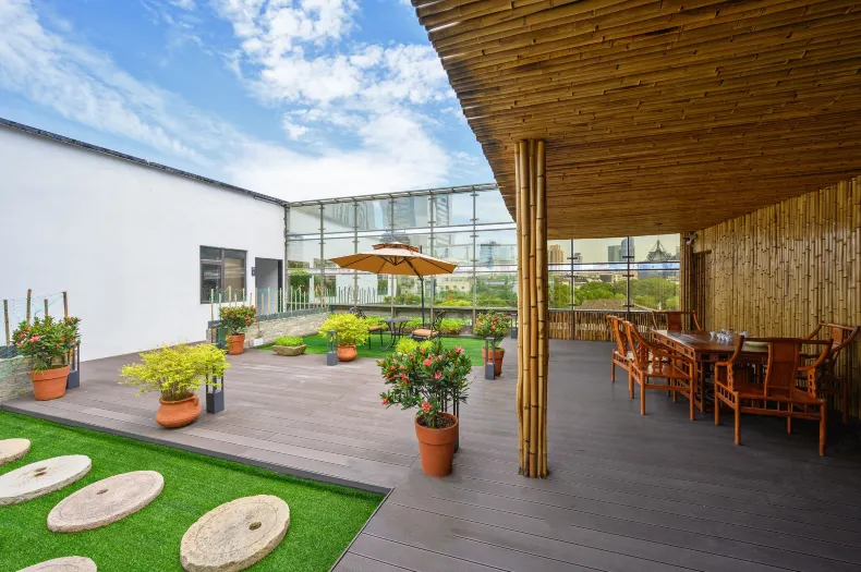 EZ Hotel (Ningbo Tianyi Square Town God's Temple Subway Station)