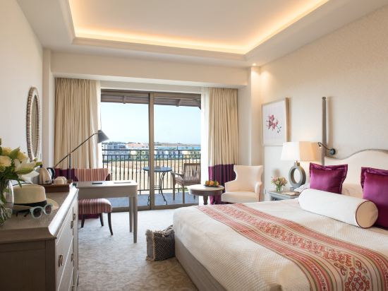 Elysium Room Type - Deluxe Room, Partial Sea View Elysium Room Type - Deluxe Room, Partial Sea View