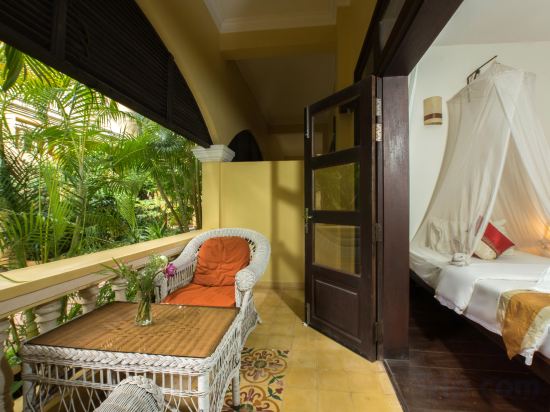 Marirath Boutique Hotel - Tap to explore photos