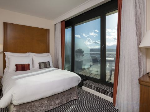 Warwick Geneva Room Type - Executive Penthouse Terrace Room Warwick Geneva Room Type - Executive Penthouse Terrace Room