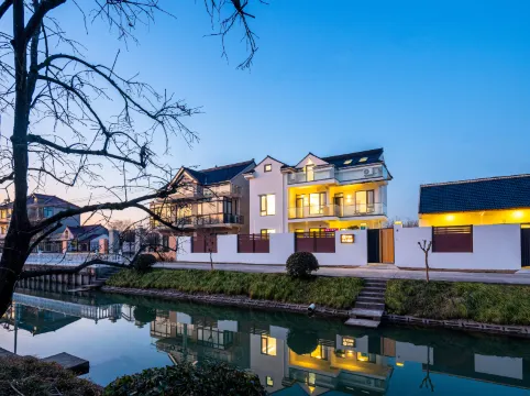 Floral Hotel· Chongming Shiguang Hotel