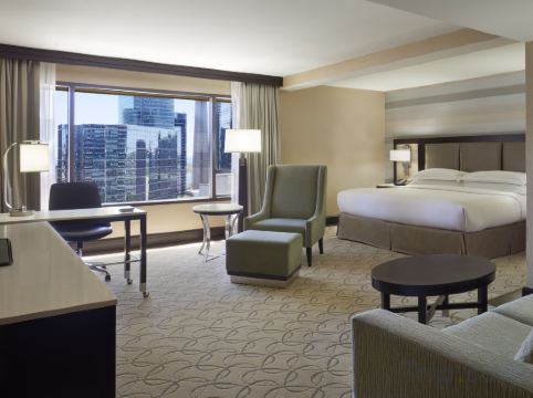 Hilton Toronto Room Type - Executive Corner King Room