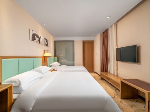 Bo Yi Hotel Room Type - Deluxe Family Room Bo Yi Hotel Room Type - Deluxe Family Room