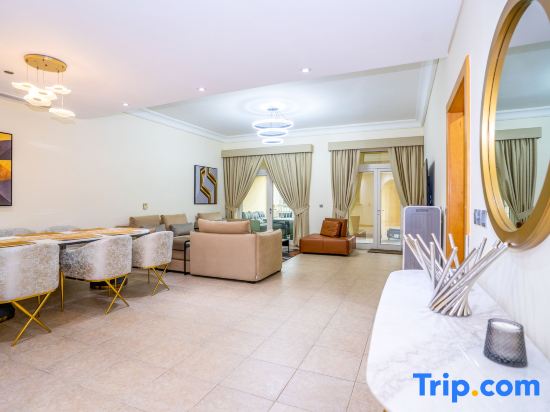 HomesGetaway- 2BR + Guest Room in Shoreline 17 Palm Jumeirah