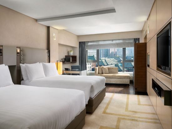 Hilton Beijing Wangfujing - Tap to explore photos