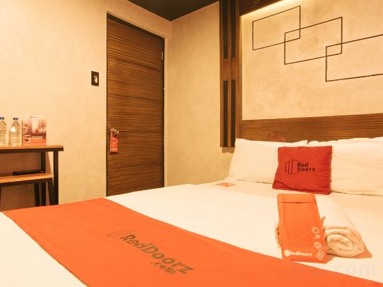 RedDoorz @ Good 101 Quiricada Manila Room Type - Standard Double Room