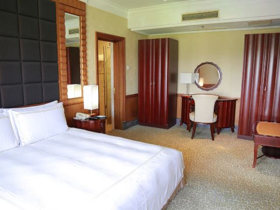Reignwood Pine Valley Room Type - Double Room