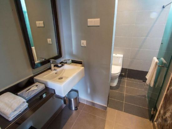 VILLA PADDY Room Type - Deluxe Double Room Non smoking