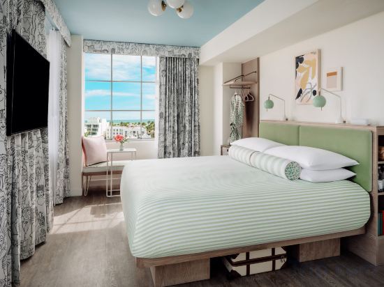 the goodtime hotel, Miami Beach, a Tribute Portfolio Hotel - Tap to explore photos