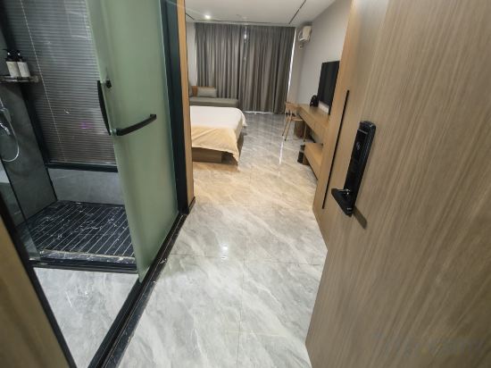 Others 4, Baoju Hotel, Haikou (Longhu District light-year hotel, West high-speed rail station), Haikou
