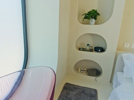 SUNHILL Homestay Room Type - VIEWING