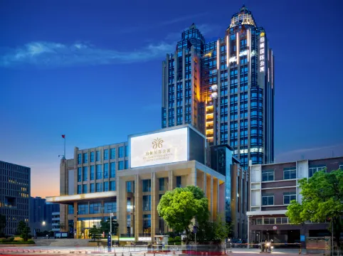 Poltton International Apartment (Guangzhou Panyu Government Affairs Center)