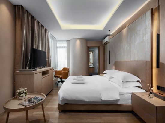 SF HOTEL Room Type - Executive Suite