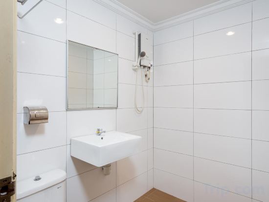 Subang Park Hotel Room Type - Superior Queen Room