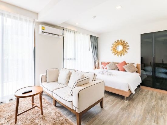 The Deck patong By dream Room Type - Double Bed Studio