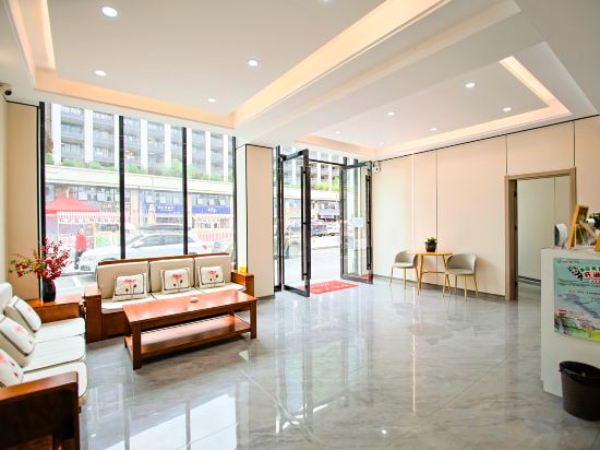 Others 3, Taoran Hotel, Shennongjia