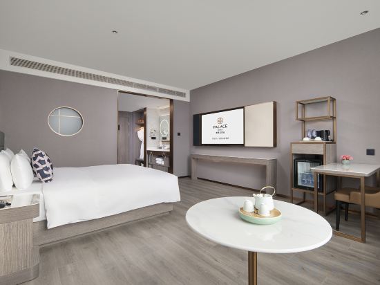 Palace Hotel (Zhongguancun One Yongfeng South Subway Station)